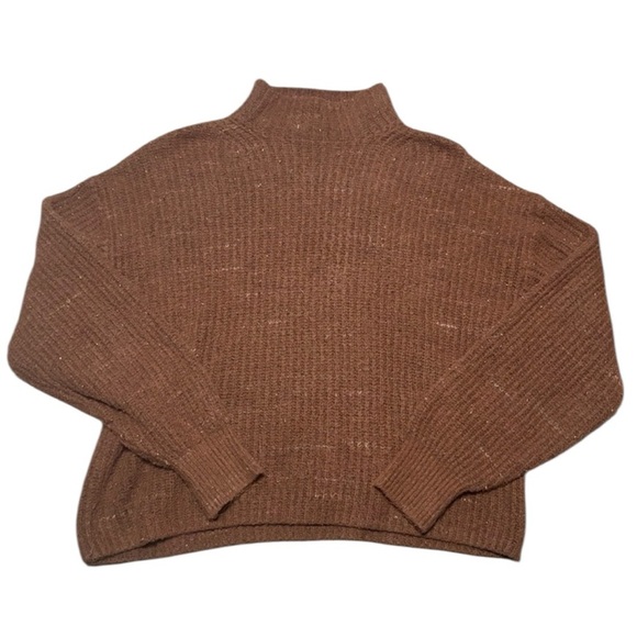 Old Navy Women’s Mock Neck Cropped Top Sweater - Picture 1 of 10